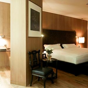 Grand Deluxe Double Room